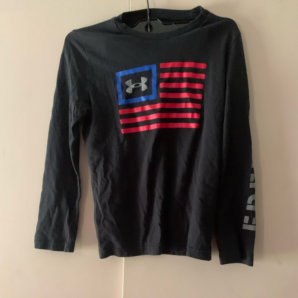Boys size SM under armor shirt